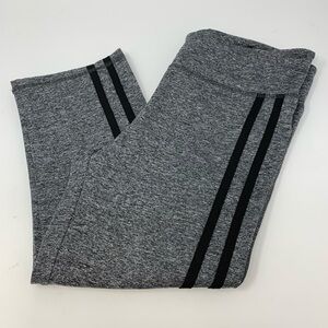 Aviva Sports space dye grey black striped cropped